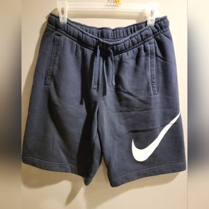 Mens Nike sportswear club fleece shorts size medium navy blue color